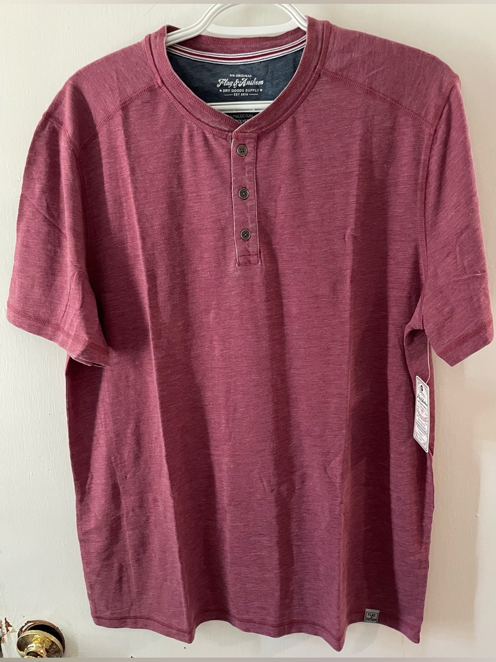 Flag & Anthem Men's Red Casual Henley Shirt Short Sleeves Top Tee Size Medium M